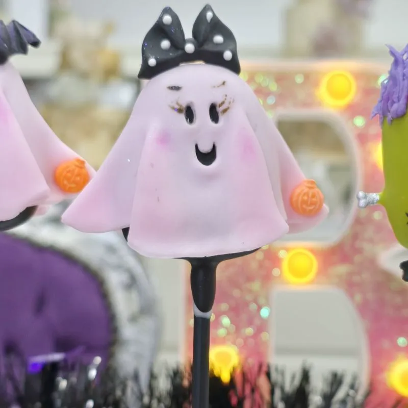 Halloween Cakepop Mrs Ghost
